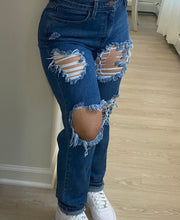 Load image into Gallery viewer, Medium Wash Boyfriend Jeans
