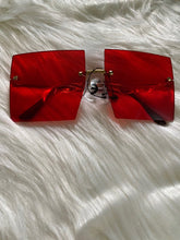 Load image into Gallery viewer, Gold Rim Sunglasses
